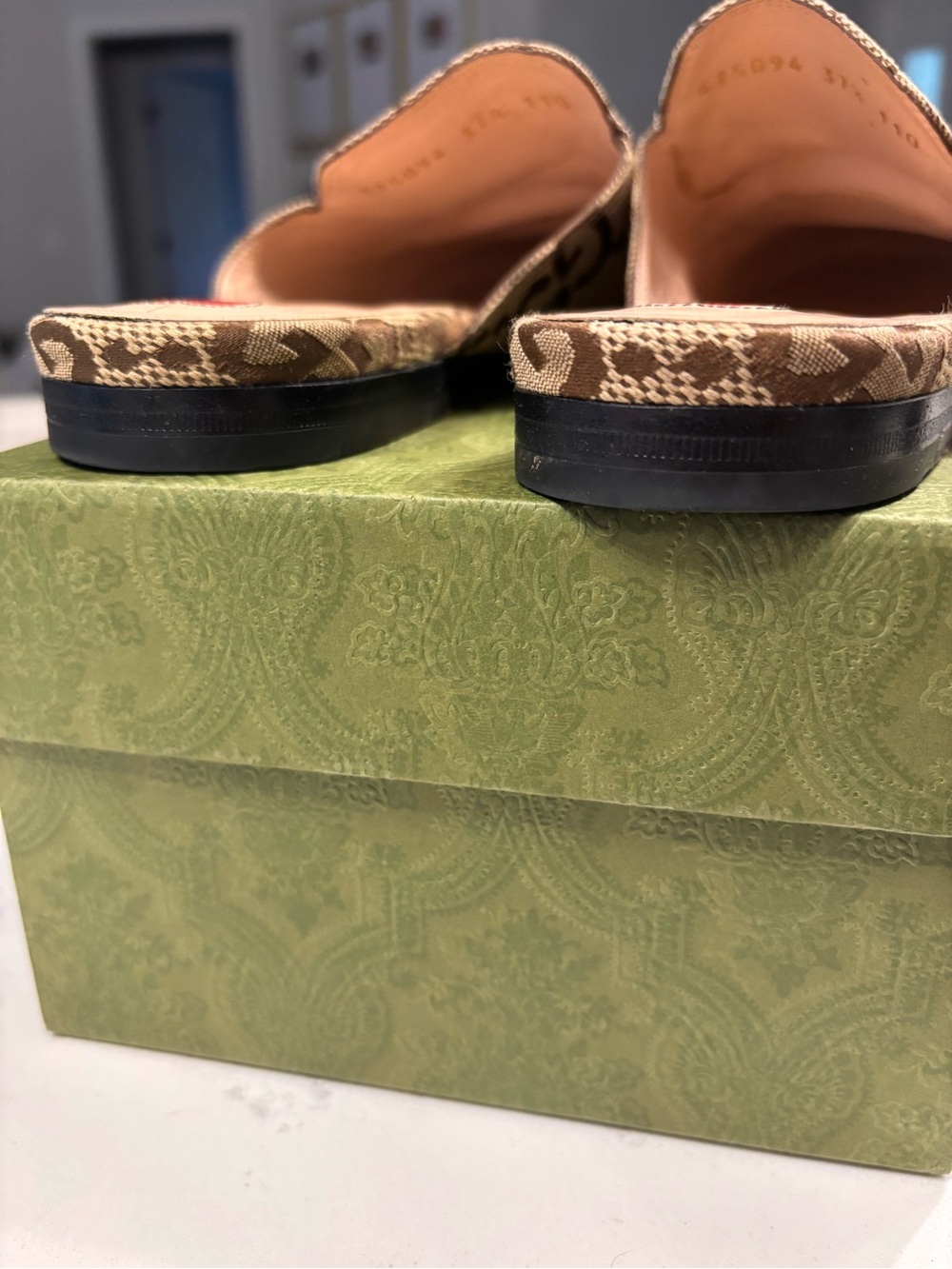 Gucci Jumbo GG Princetown Mules 7 1/2 - Picture 4 of 6